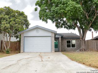 8130 Easy Meadow Dr, Converse, TX 78109