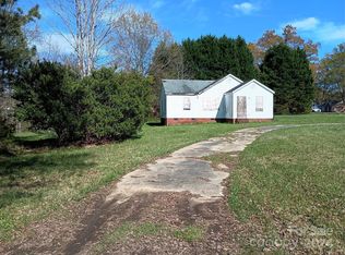 3937 S New Hope Rd, Gastonia, NC 28056
