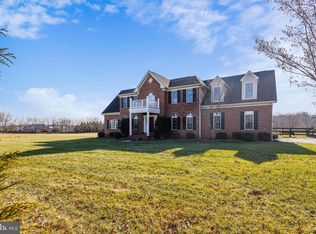 37195 Koerner Ln, Purcellville, VA 20132