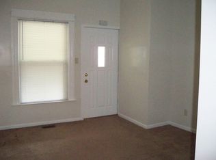 1427 S Pasfield St APT 1, Springfield, IL 62704
