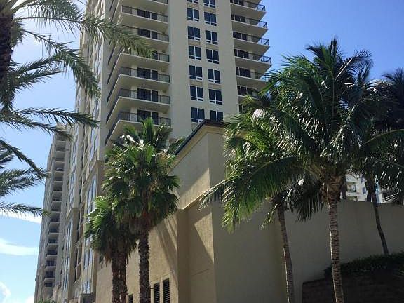 3rd image of 3800 N Ocean Dr APT 902