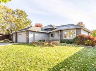 3404 S Florence Ave, Sioux Falls, SD 57103