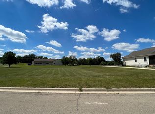 Hadley Creek Dr NE, Rochester, MN 55906
