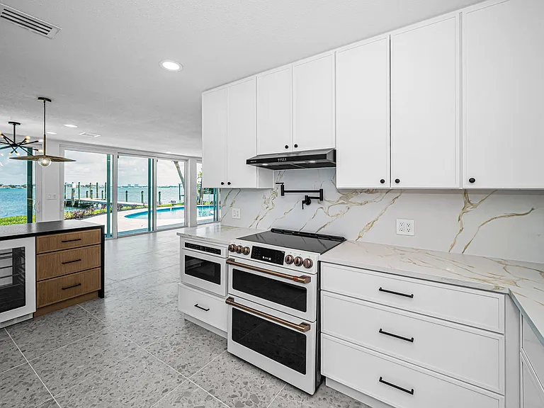 1014 Boca Ciega Isle Dr — Photo 31