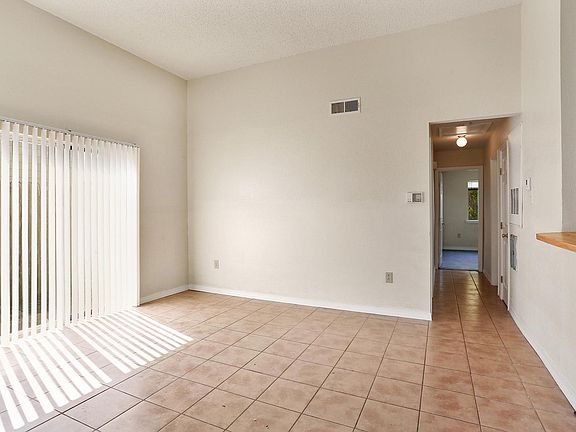 2nd image of 1730 Montbatten Dr