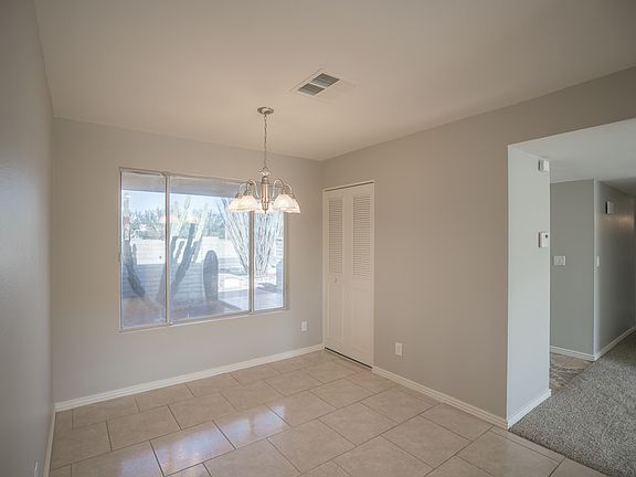 4th image of 4747 W Sweetwater Ave