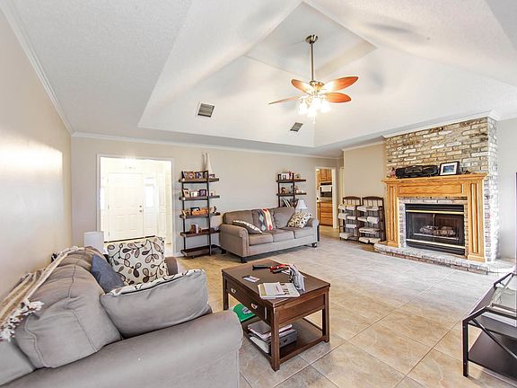 4th image of 507 Vanessa Dr