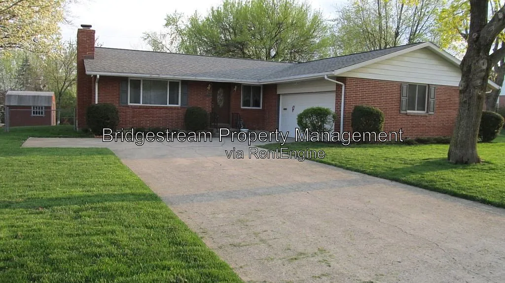 3 bed, 2.0 bath, 1404 sqft, $1,795 — Photo 1