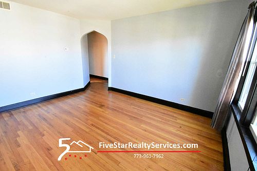 1st image of 5355 W Wellington Ave #2