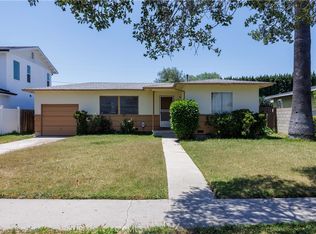 2122 Magnolia Ave, Santa Ana, CA 92707