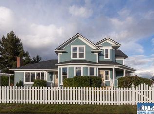 302 S Cherry St, Port Angeles, WA 98362