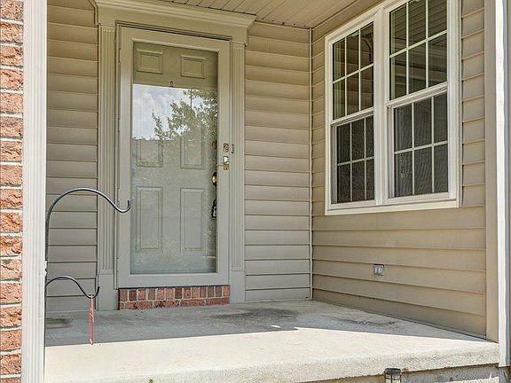 5th image of 140 Mallard Dr