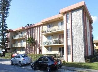 5100 W Flagler St APT 307, Miami, FL 33134