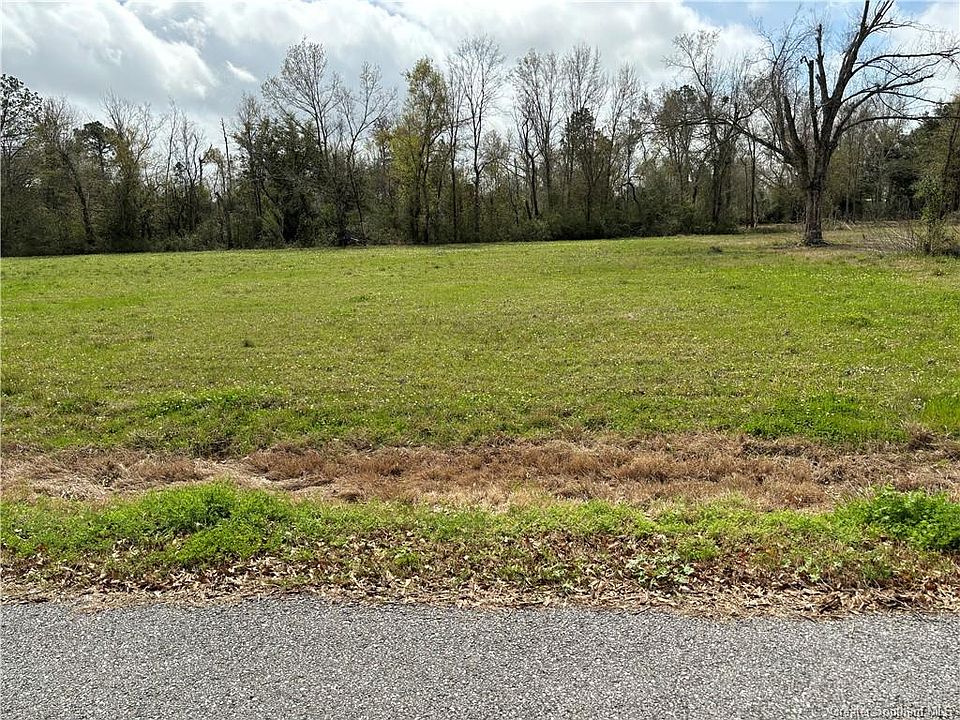 2nd image of 5 Fred Istre Rd