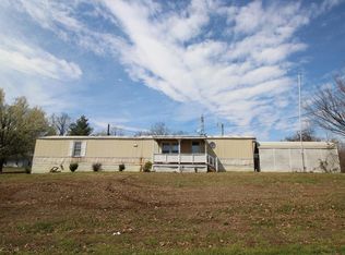 8343 Short Station Rd, Philpot, KY 42366