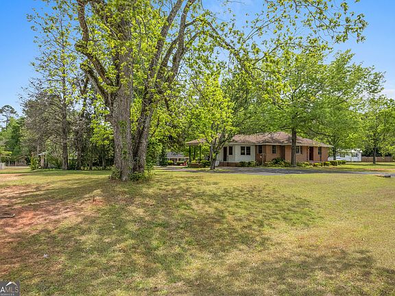 3rd image of 730 Jordan Mill Rd