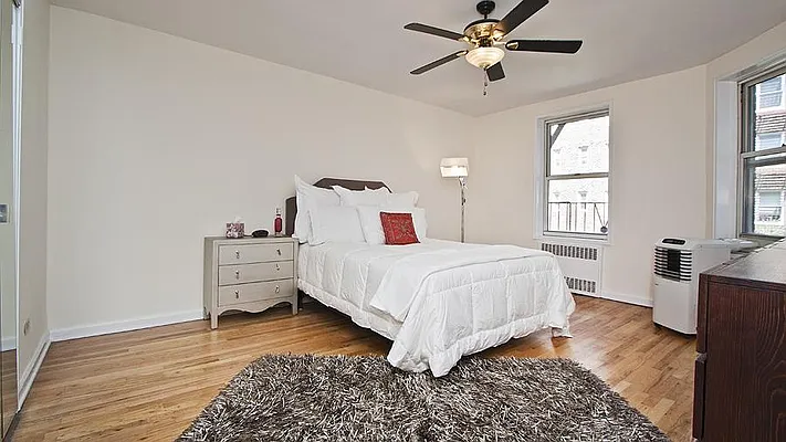 Sold by Fenwick Keats Real Estate | media 13