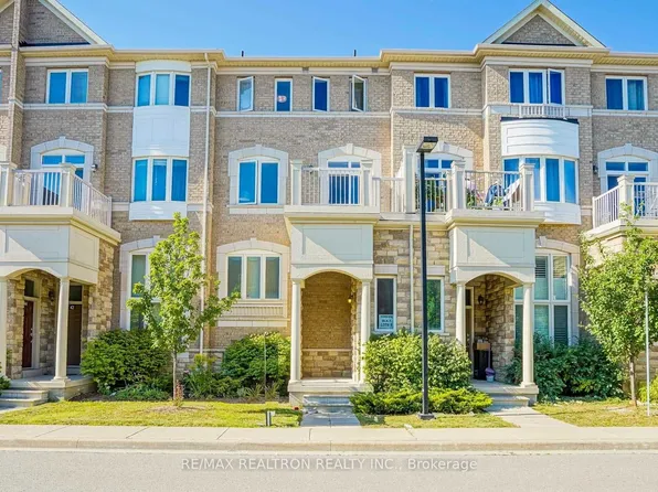 40 Comely Way, Markham, ON L3R 2L8