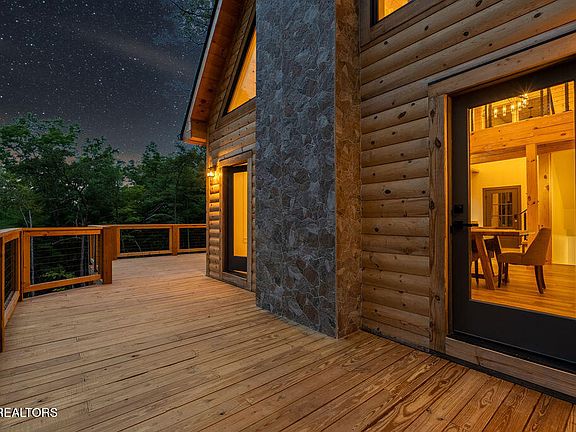 3rd image of 4406 Long Rifle Rd