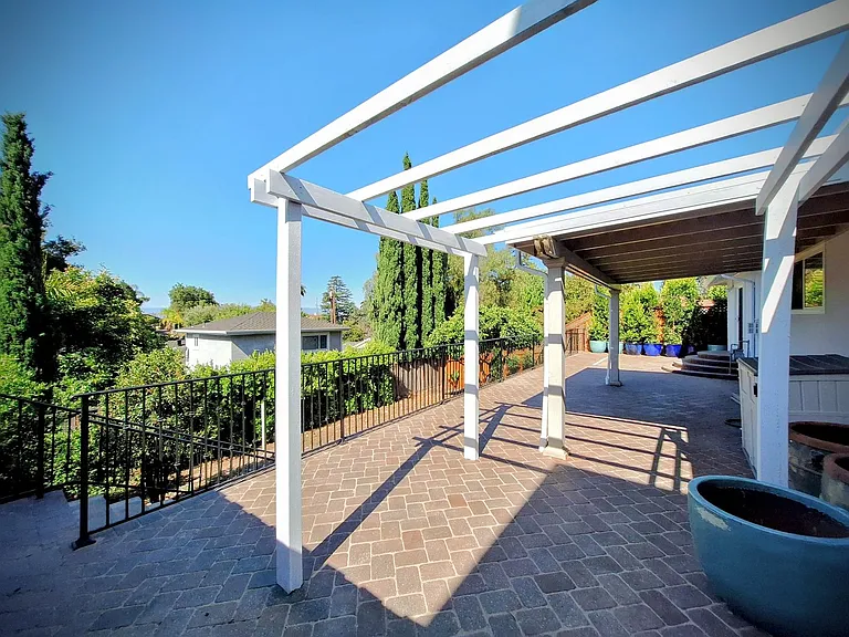10501 Observatory Dr — Photo 18