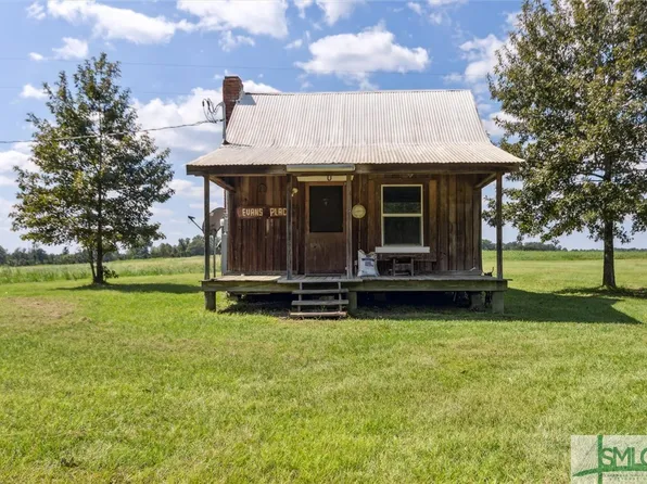 685 Clark Farm Road, Portal, GA 30471