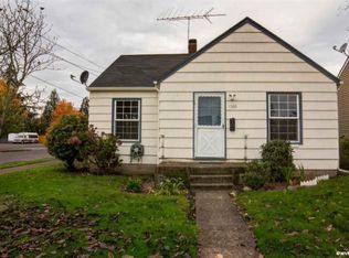 1320 Takena St SW, Albany, OR 97321