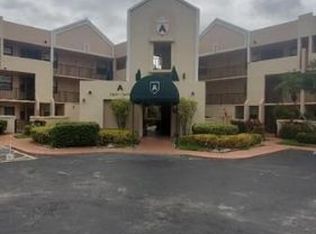 7217 Fairfax Dr #109, Tamarac, FL 33321