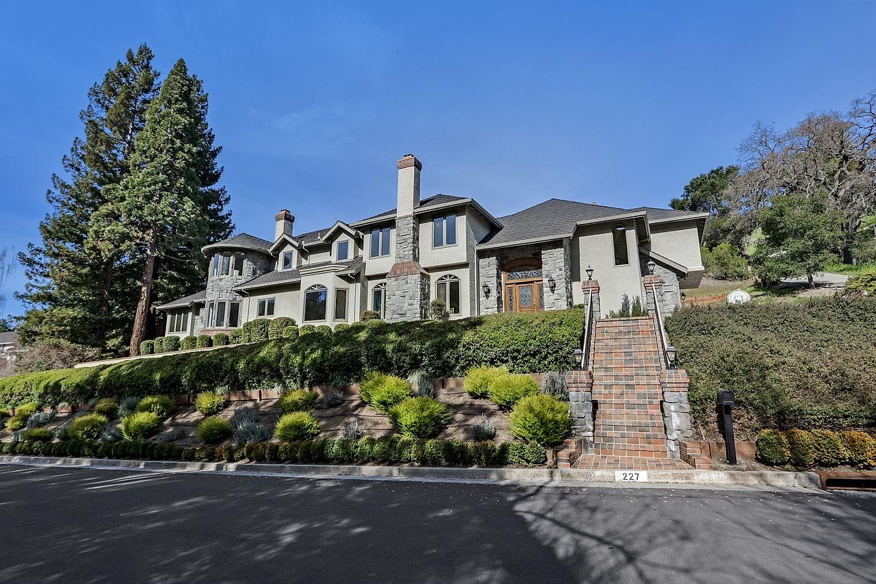 227 Forrester Rd Los Gatos CA 95032 Zillow