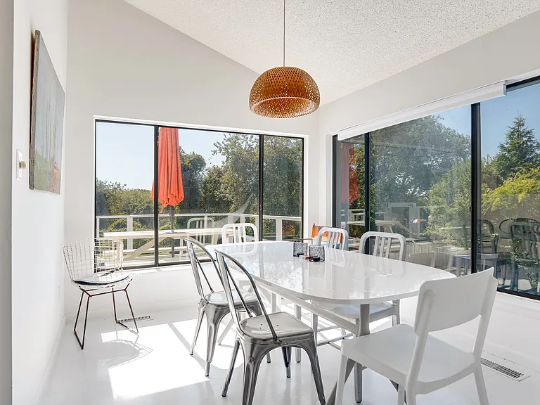 155 S Fairview Ave — Photo 13