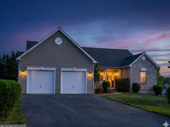 5 Basalt St, Townsend, DE 19734