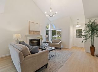 990 106th Ln NW APT 29, Coon Rapids, MN 55433