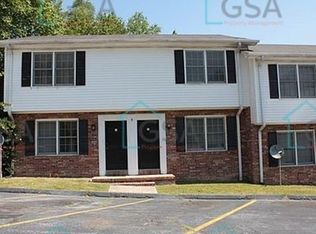 4302 Edwards Rd APT 4E, Taylors, SC 29687