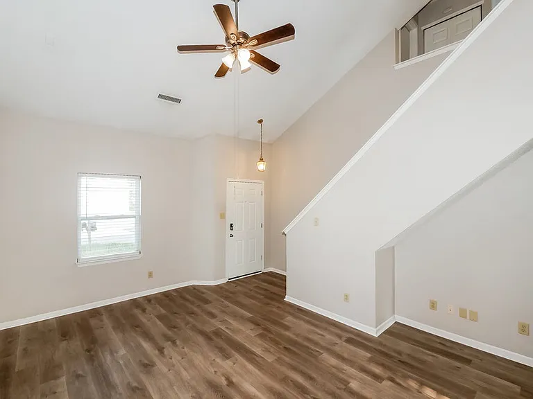 2344 Summerwood Ln — Photo 7