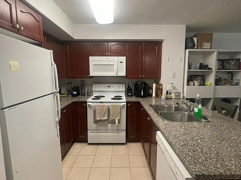 51 Lower Simcoe St #628 — Photo 5