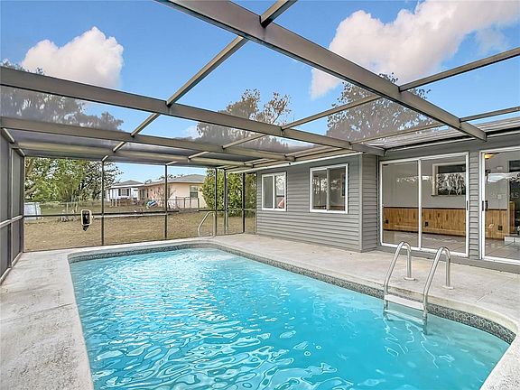 3rd image of 1128 Trellis Ave