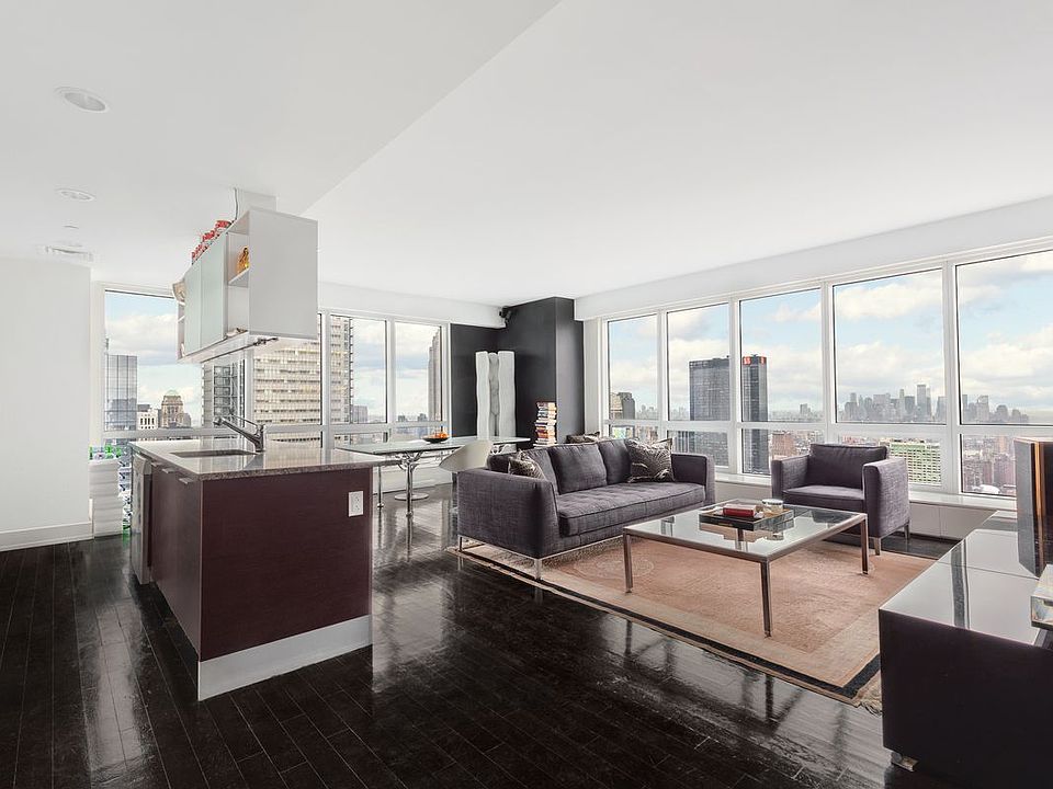 1st image of 350 W 42nd St APT 55G