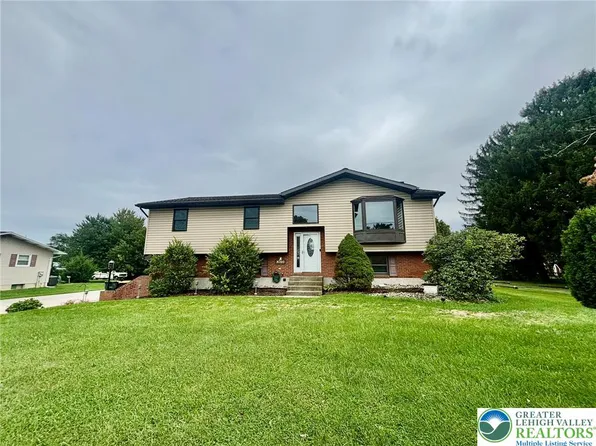 8740 Breinigsville Rd, Breinigsville, PA 18031