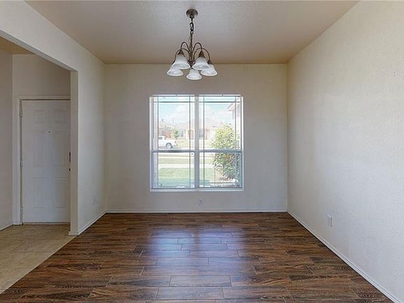 3rd image of 2100 Bald Eagle Ct