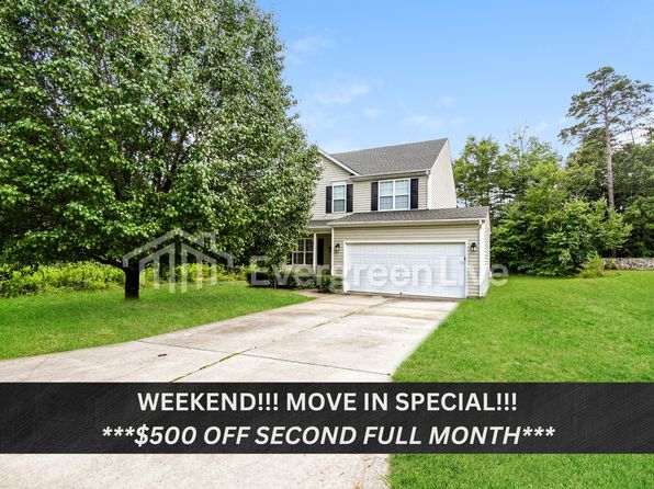 1136 Maple Ridge Dr