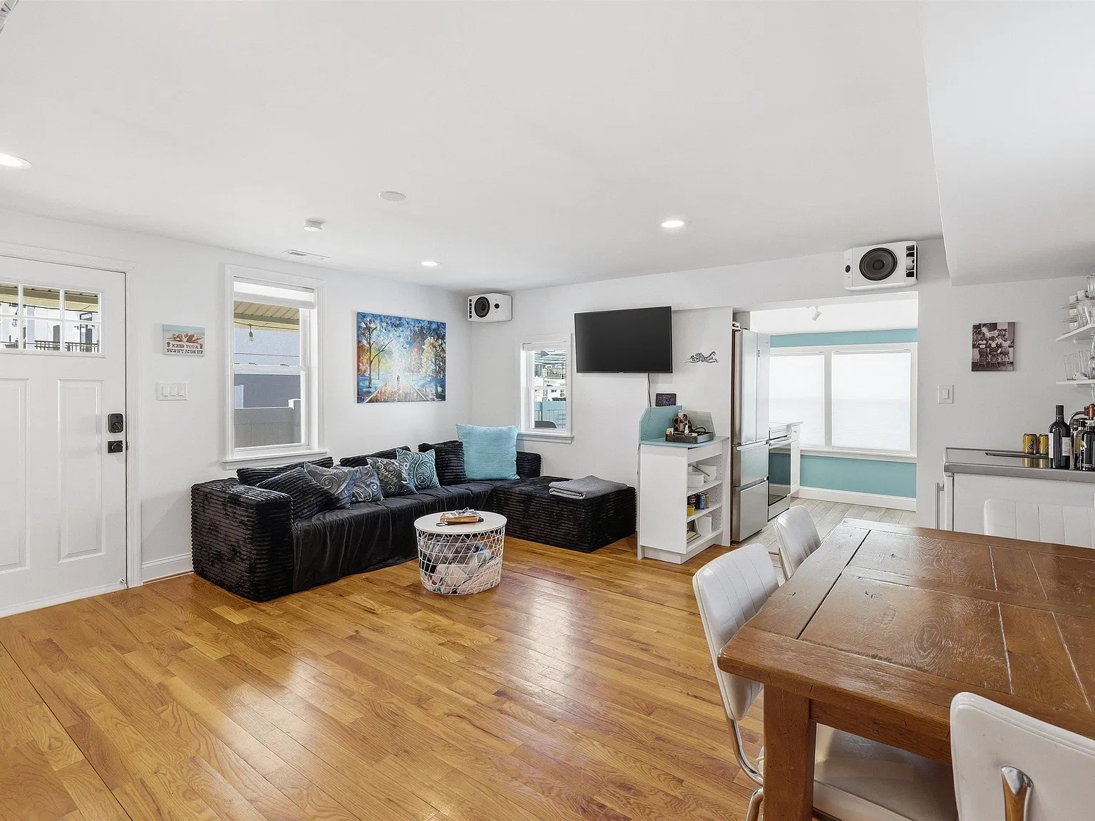 5 bed, 3.5 bath, $14,000 — Photo 3