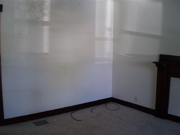 5th image of 513 Maryland Ave