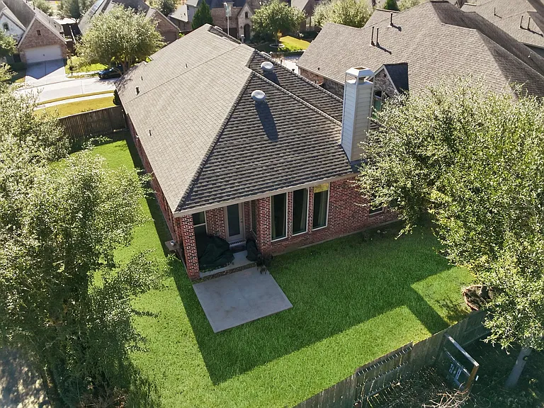 17014 Wellinghoff Ct — Photo 45