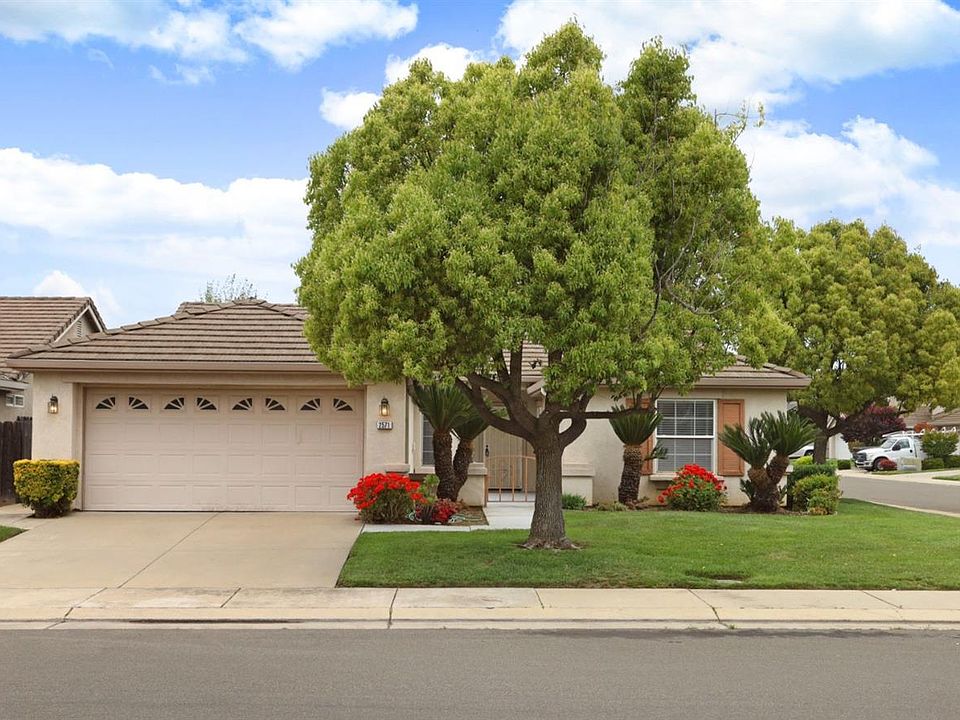 1st image of 2571 Ponderosa Dr