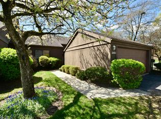 2101 Willowick Dr #B, Columbus, OH