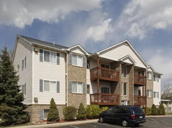 Huron River Wayne, 3670 S John Hix Rd APT 26, Wayne, MI 48184