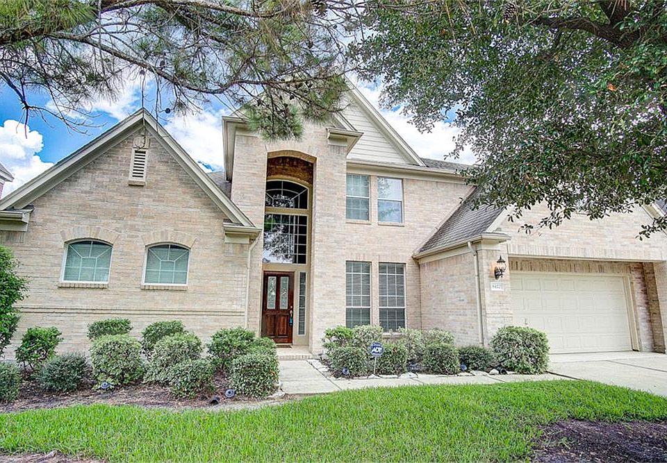 1st image of 8422 Brighton Lake Ln