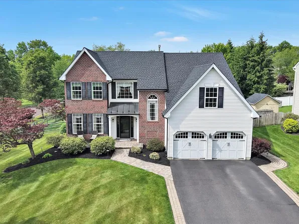 106 Woodbridge Ct, Sellersville, PA 18960