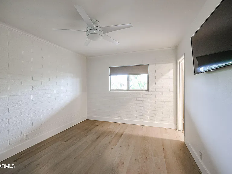 6824 E 2nd St #206 — Photo 18