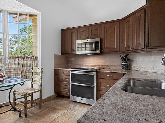 5th image of 180 Camino Del Rte