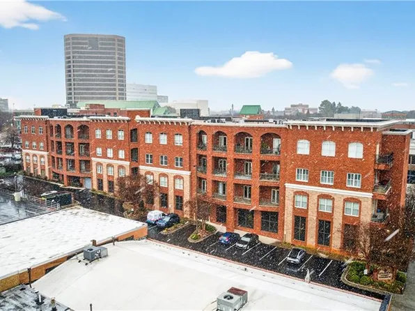 113 N Church St APT 303, Greensboro, NC 27401